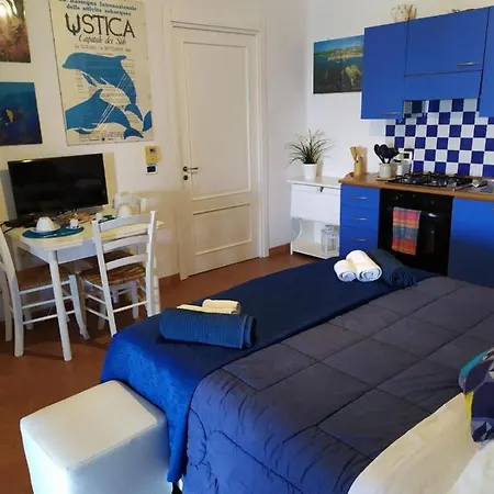 Aeolian Salina Apartment *