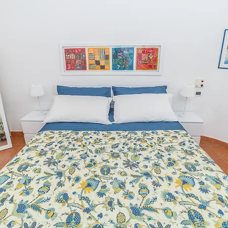 Apartment Aeolian Salina Malfa (Salina)